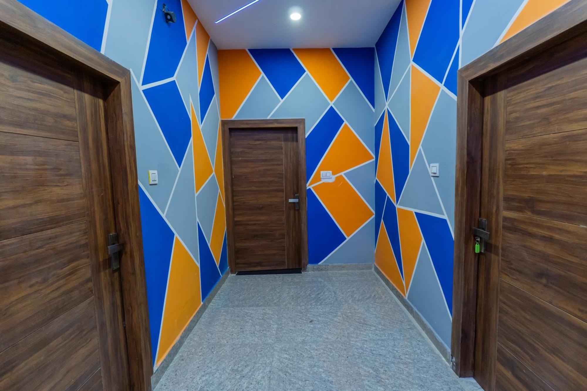Big Brother Hostel Hotel Agra  Exterior photo